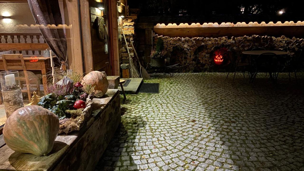 Les Trompeurs Chez Odette Acomodação com café da manhã Cogne Exterior foto